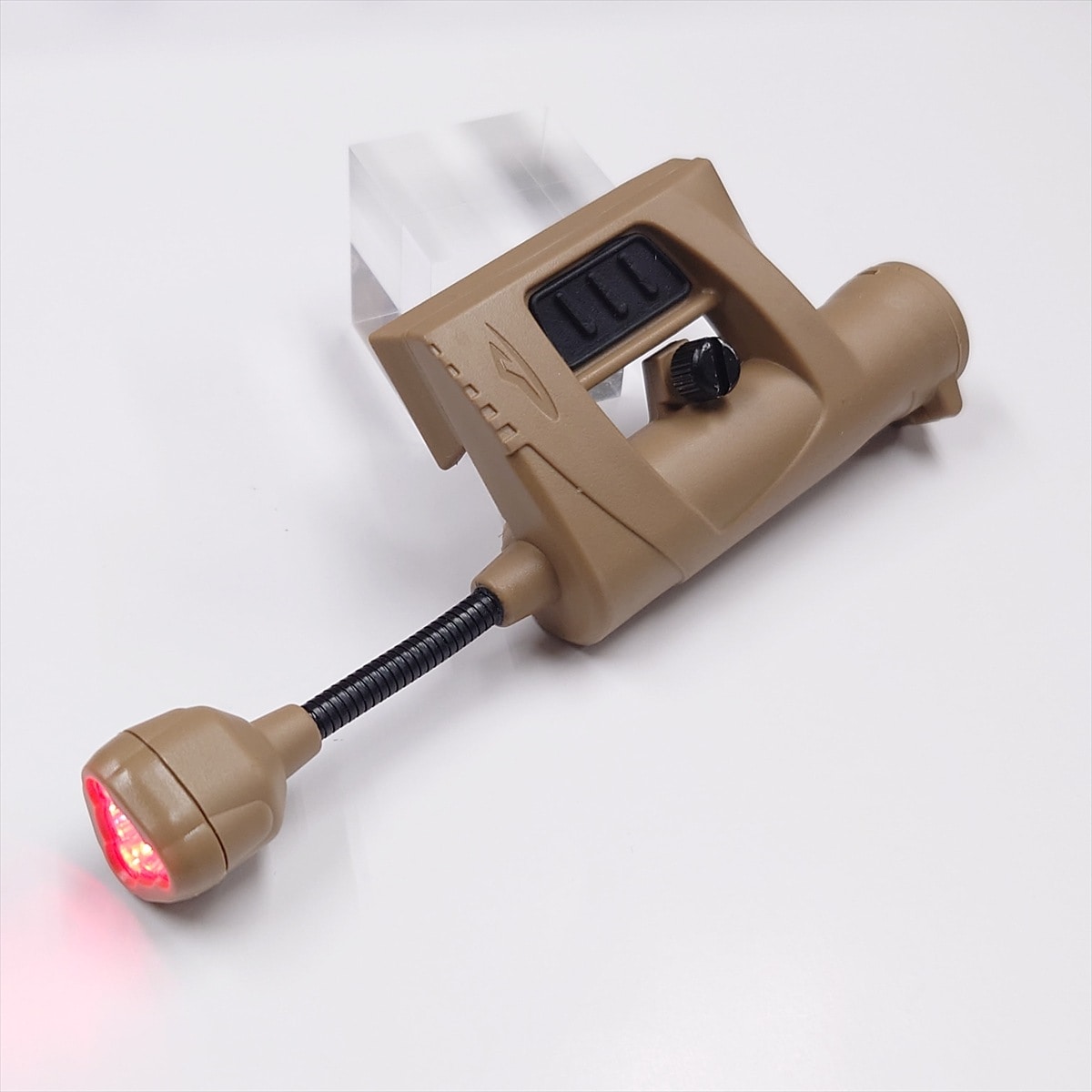 BRUNT MIFA TRINTY タンカラー 特選中古品】Princeton tec CHARGE TAN ヘルメット対応ヘッド