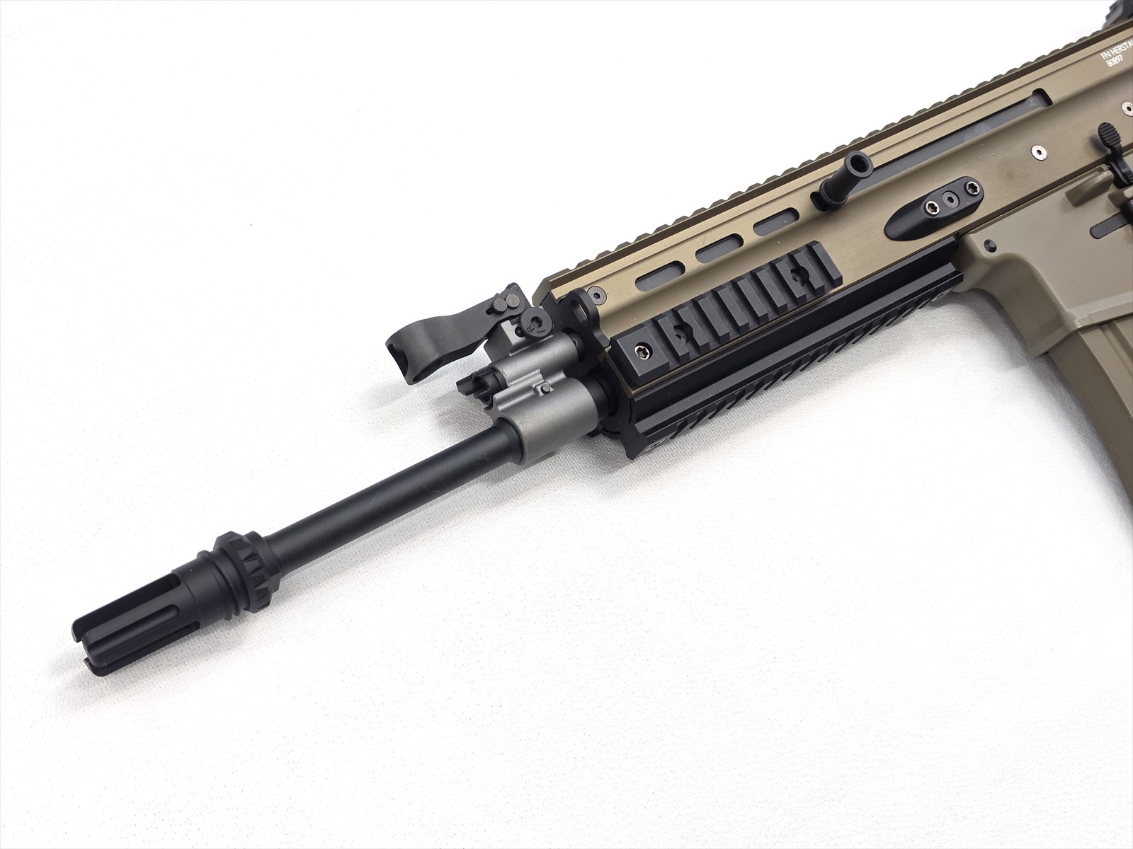 特選中古品】次世代電動ガン 東京マルイ SCAR-L FDE [11587] | 特選