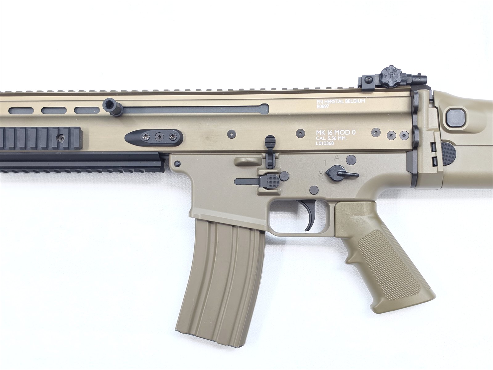 特選中古品】次世代電動ガン 東京マルイ SCAR-L FDE [11587] | 特選