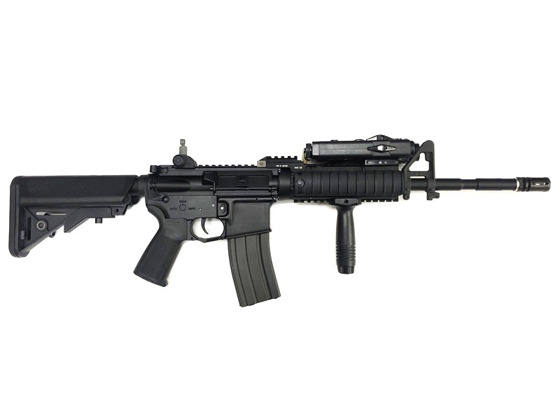 売り切れ【特選中古品】電動ガン APSエアソフト M4A1 RAS-IIカスタム 