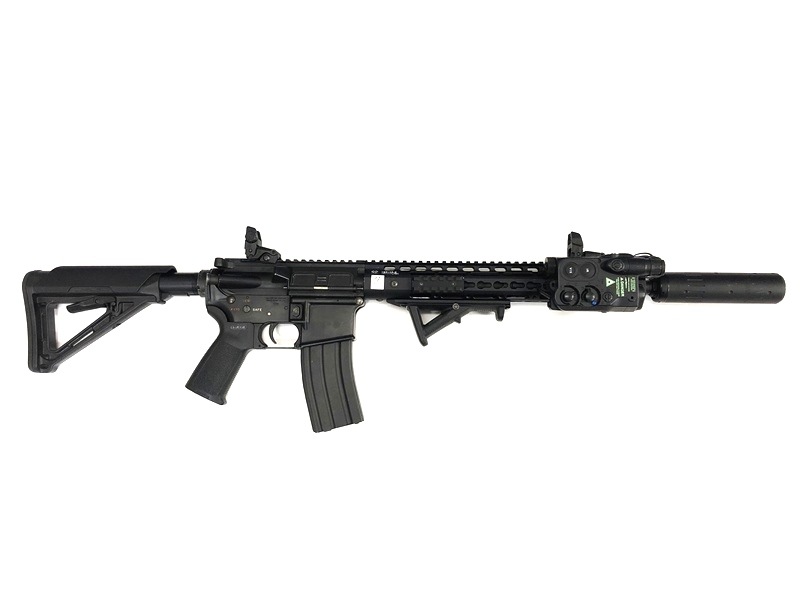 売り切れ【特選中古品】次世代電動ガン 東京マルイ コルトM4A1 NOVESKE