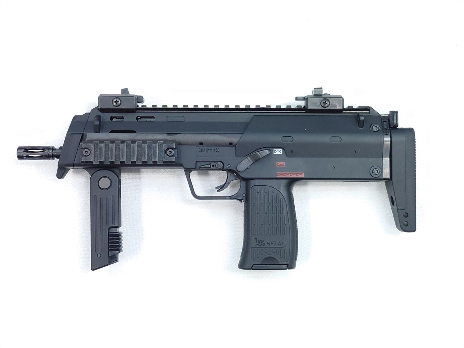 特選中古品】コンパクト電動ガン 東京マルイ H&K MP7A1 ブラック