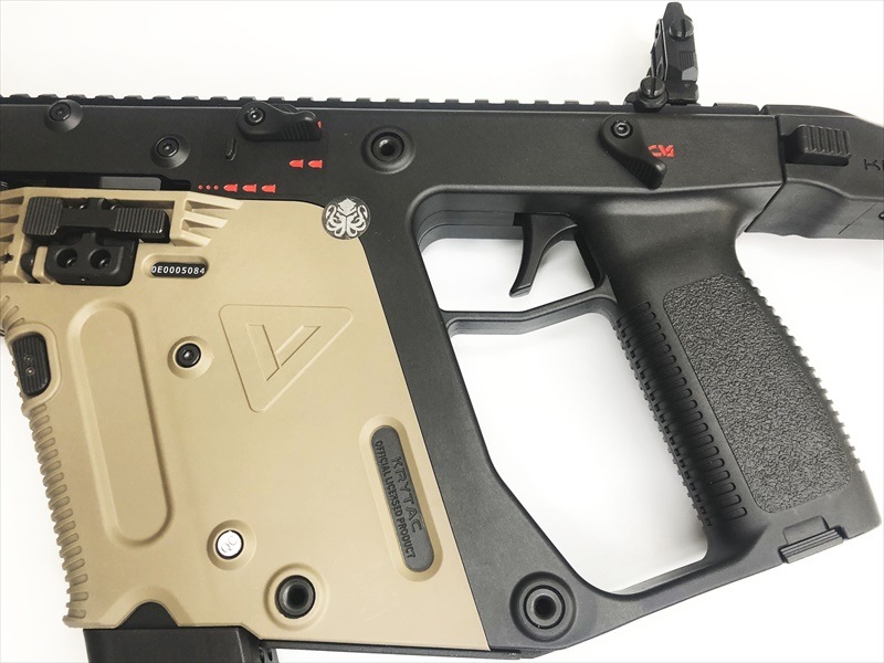特選中古品】ガスブローバック KRYTAC/ライラクス クリスベクター