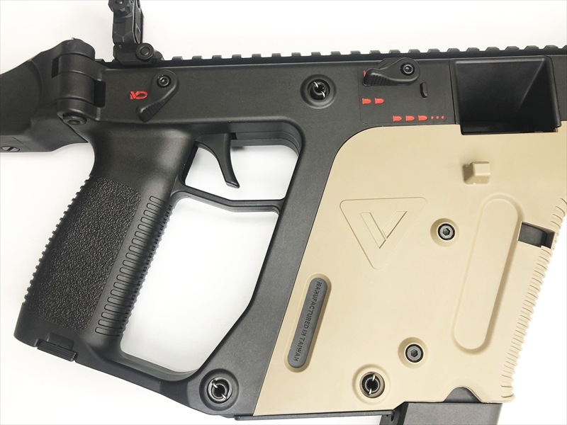 特選中古品】ガスブローバック KRYTAC/ライラクス クリスベクター