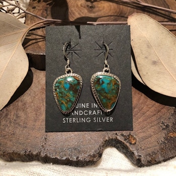 �����������ԥ���