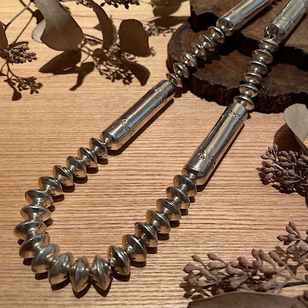 【新品】インディアンジュエリー　ナバホパールネックレス　本物 10mmナバホパールスタイルネックレス、本物の本物の.925