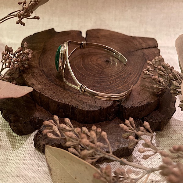 マラカイト×マザオパ 変形レクタングルカービング マラカイトバングル