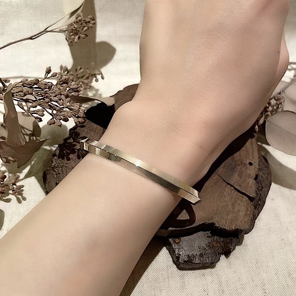 ����С��Х󥰥�