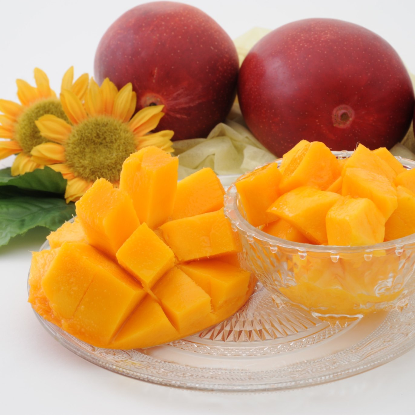 【5月6月販売】クラウンメロン1個とマンゴー2個