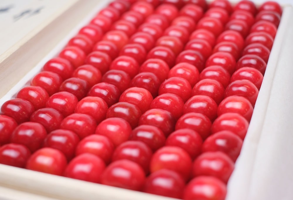 フルッティア印さくらんぼ《匠・桐箱入》 1kg
