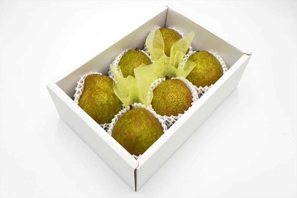 山形県産《ラ・フランス》果物の女王 4L・2kg/6個入