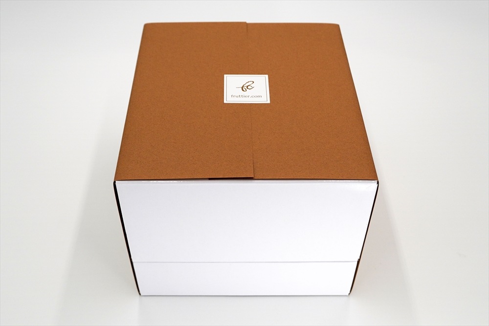 静岡県産クラウン印《最高級マスクメロン》温室栽培