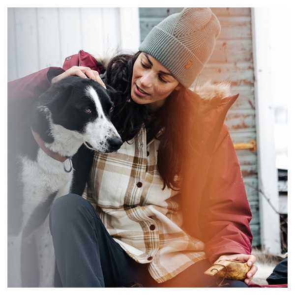 【SUNLOVE】 Flare Roll Brim Beanie /追跡付 韓国ファッション ビーニー[SUNLOVE] FLARE ROLL BRIM BEANIE