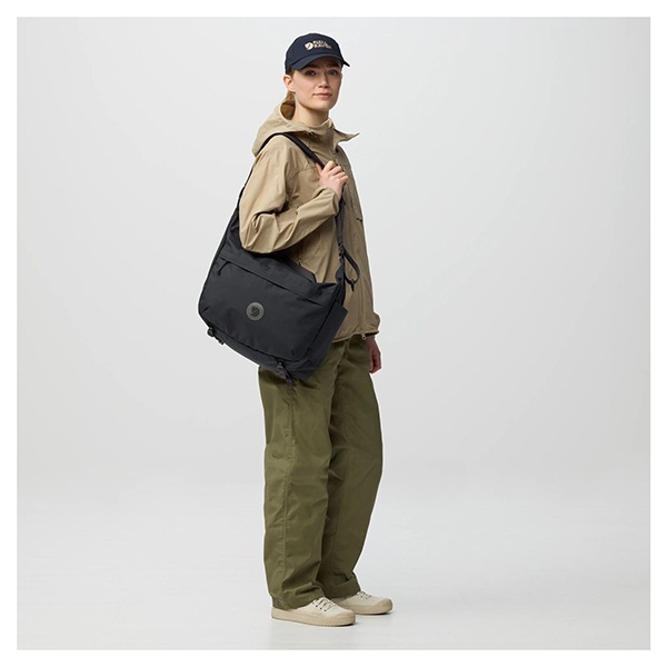 Farden Crossbody