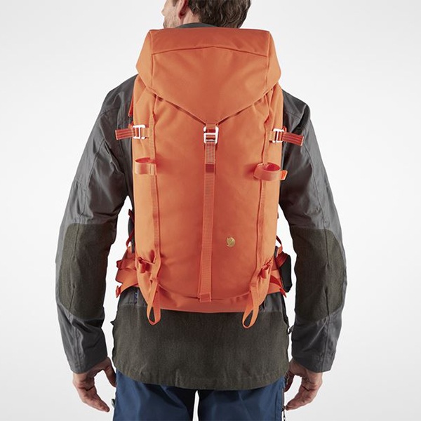フェールラーベン オレンジ Bergtagen 38 登山 バックパック 美品 Bergtagen 38 M/L | FJALLRAVEN,BACKPACKS | 【公式】フェール
