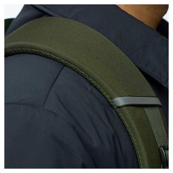 Skule Top Zip 30