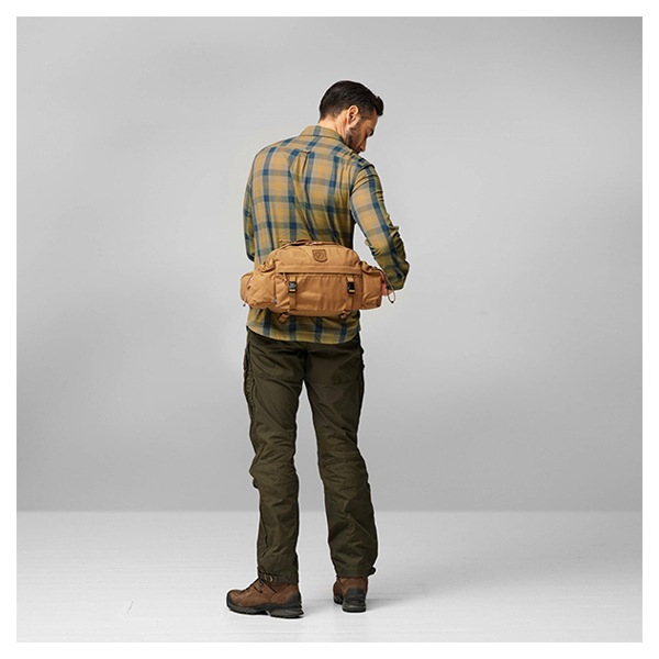 Singi Hip Pack 10 | FJALLRAVEN,BACKPACKS | 【公式】フェール