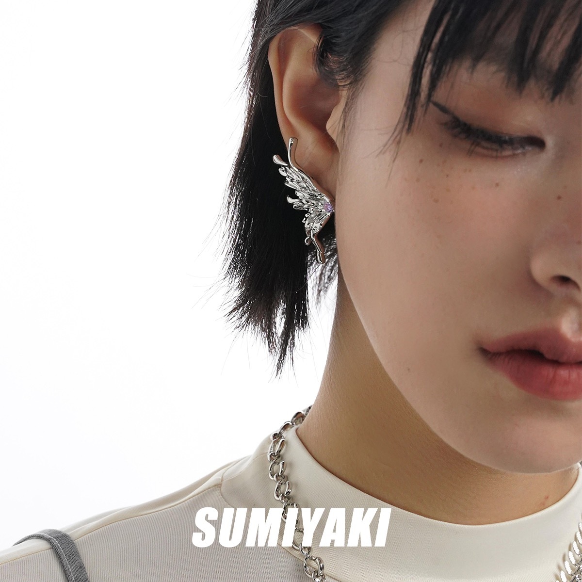 sumika ピアス - メルカリ