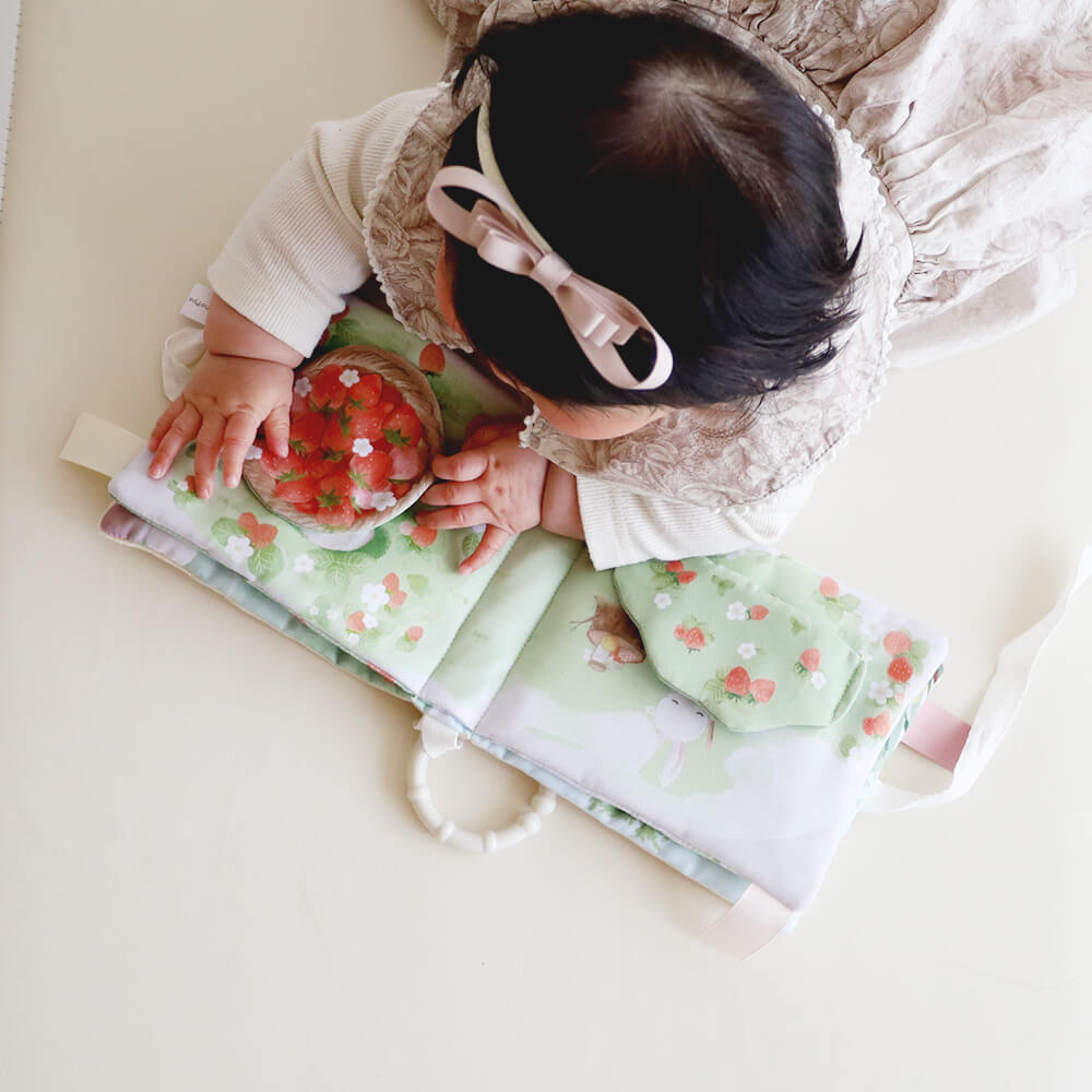 ふんわりえほん うさぎたちのお茶会[cocory friends]