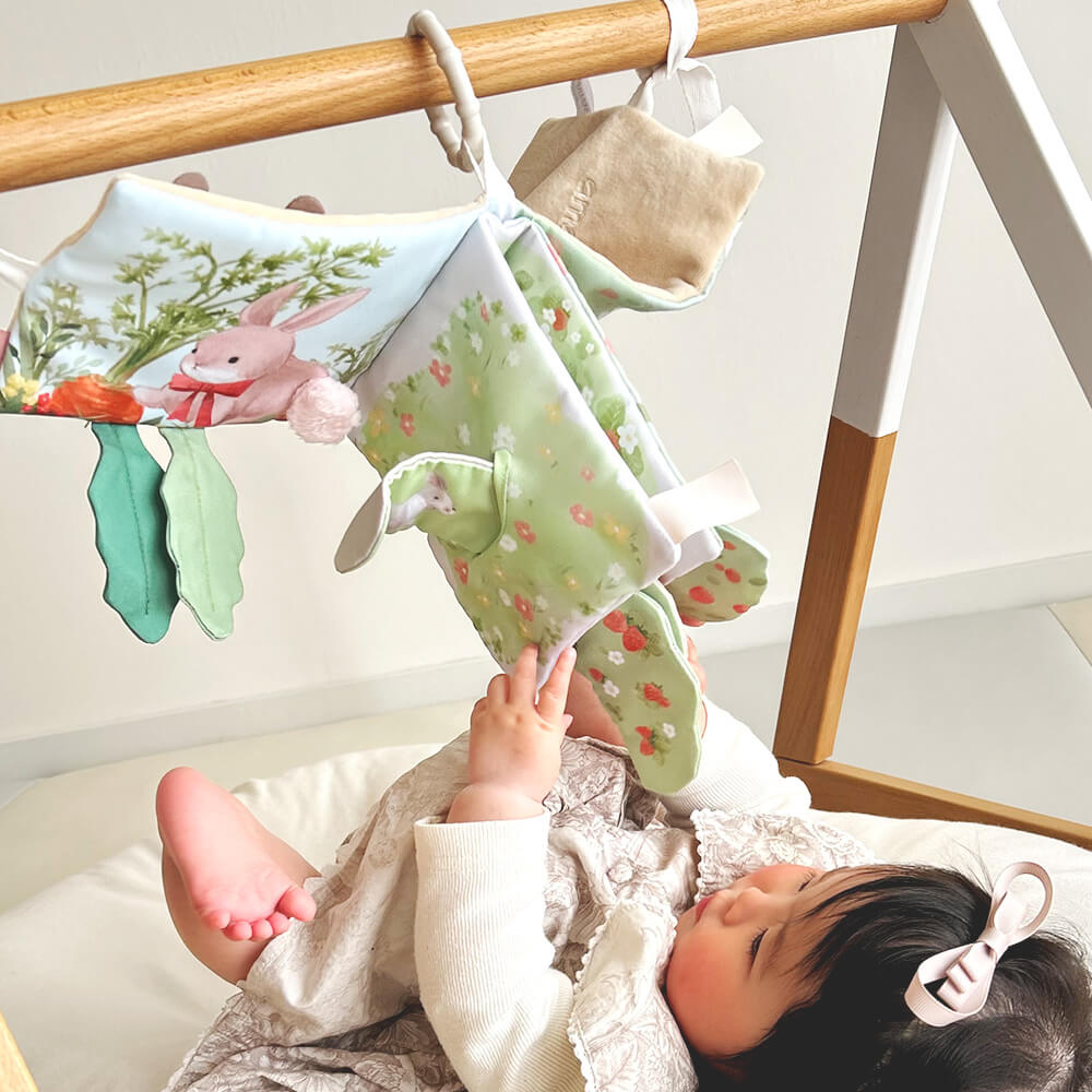 ふんわりえほん うさぎたちのお茶会[cocory friends]