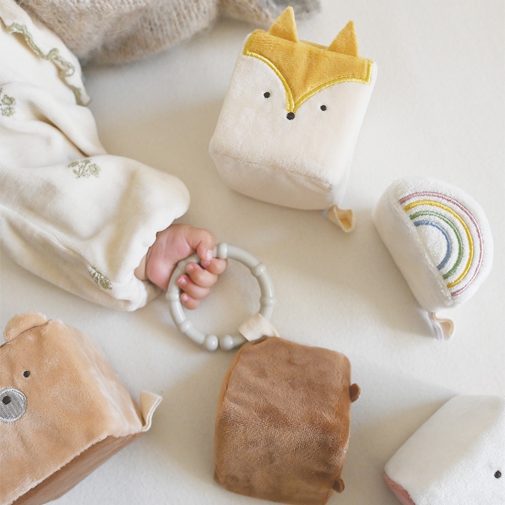 もちっとラトルとふわふわおもちゃの3点セット[amanoppo]出産祝い