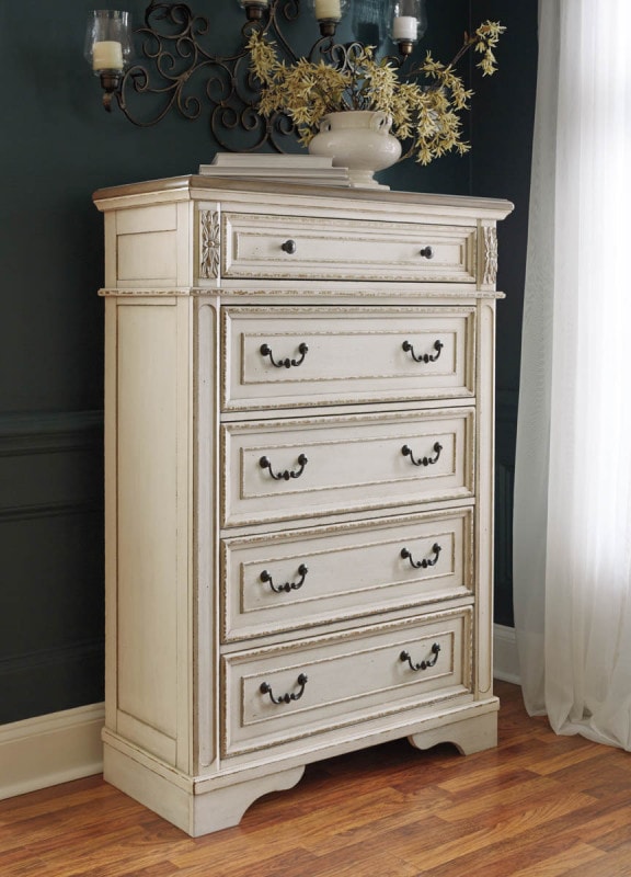 【ASHLEYオフィシャルショップ】Realyn Chest  ［size:W102 D46 H148cm］   B743-46