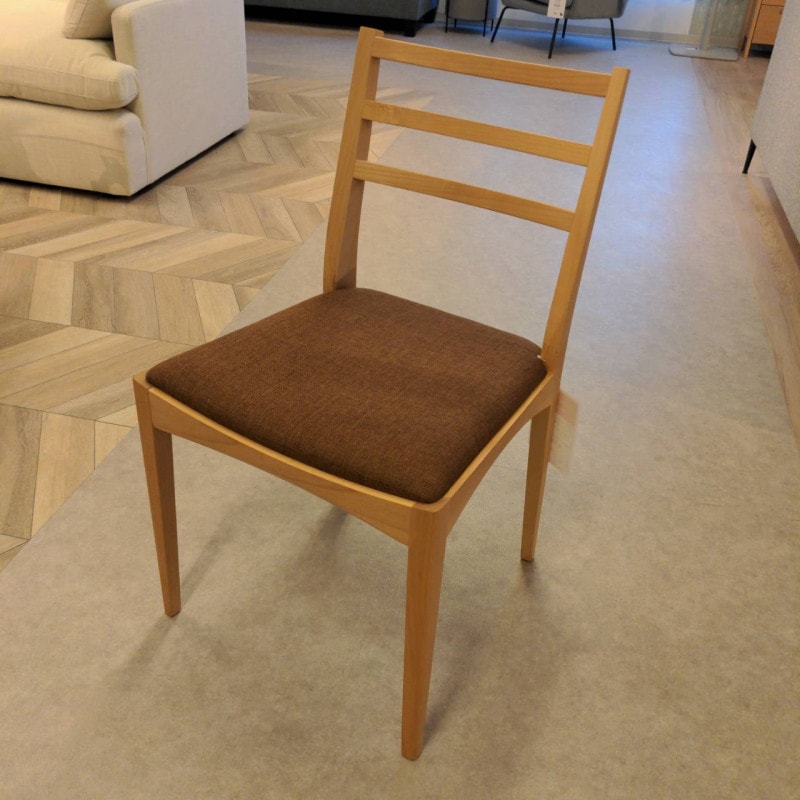 【FUJIKAアウトレット商品】【H展示現品】ダイニングチェア　楓の森　KMC-525KNA　ハニーブラウン【愛知店】