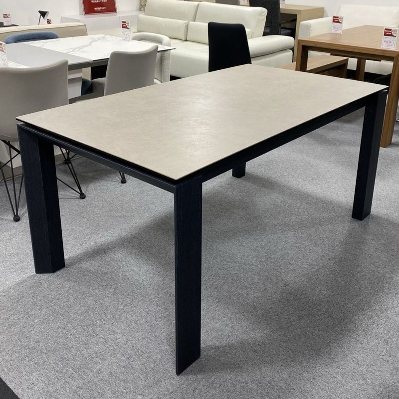 【展示現品アウトレット (30%OFF) 】伸長式セラミック天板ダイニングテーブル　OMNIA　Calligaris　カリガリス　CS4058-R160　天板：P166(ヌガー)/脚・フレーム P173(ブラック)