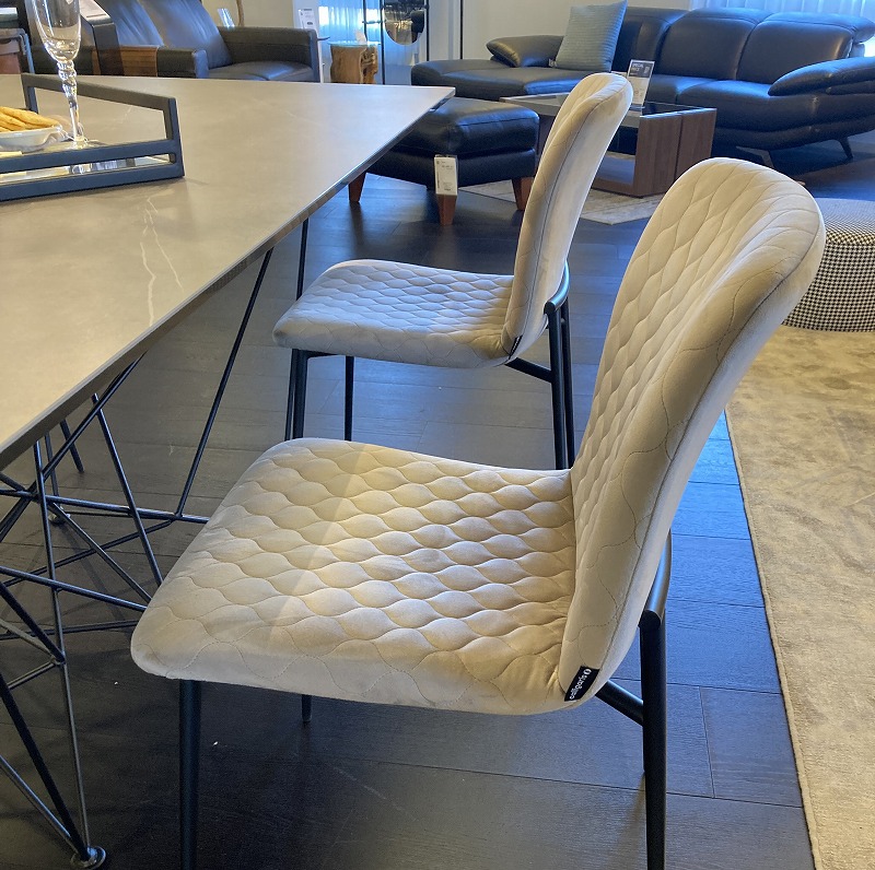 カリガリス Calligaris イソラ ISOLA ダイニングチェア ダイニングチェア Calligaris カリガリス LOVE CS1885-A 脚P175