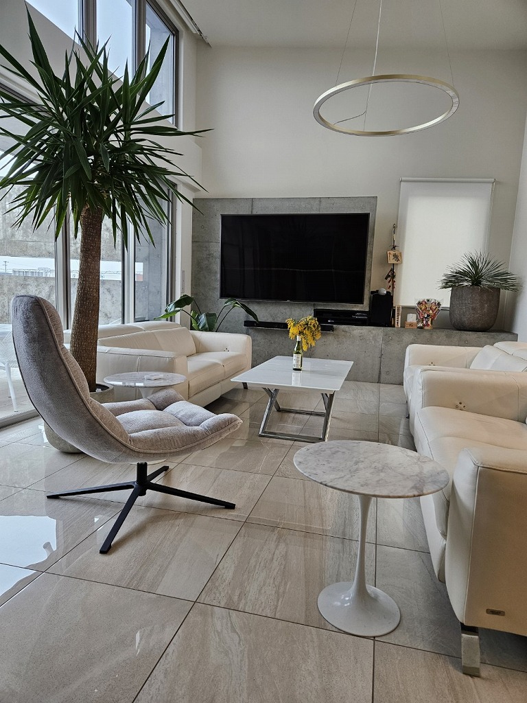 パーソナルチェア　アルテマ　ダークグレー‼️ パーソナルチェア アルテマ ダークグレー/ライトグレー 回転チェア