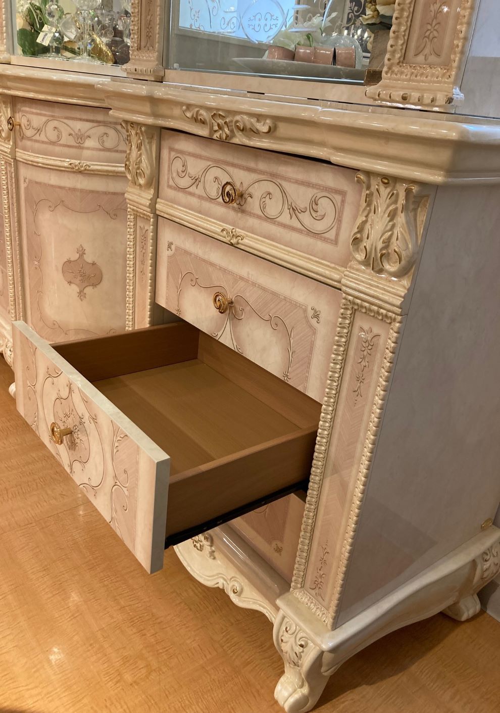 サルタレッリヴェルサイユキャビネット サルタレッリ ヴェルサイユ 3