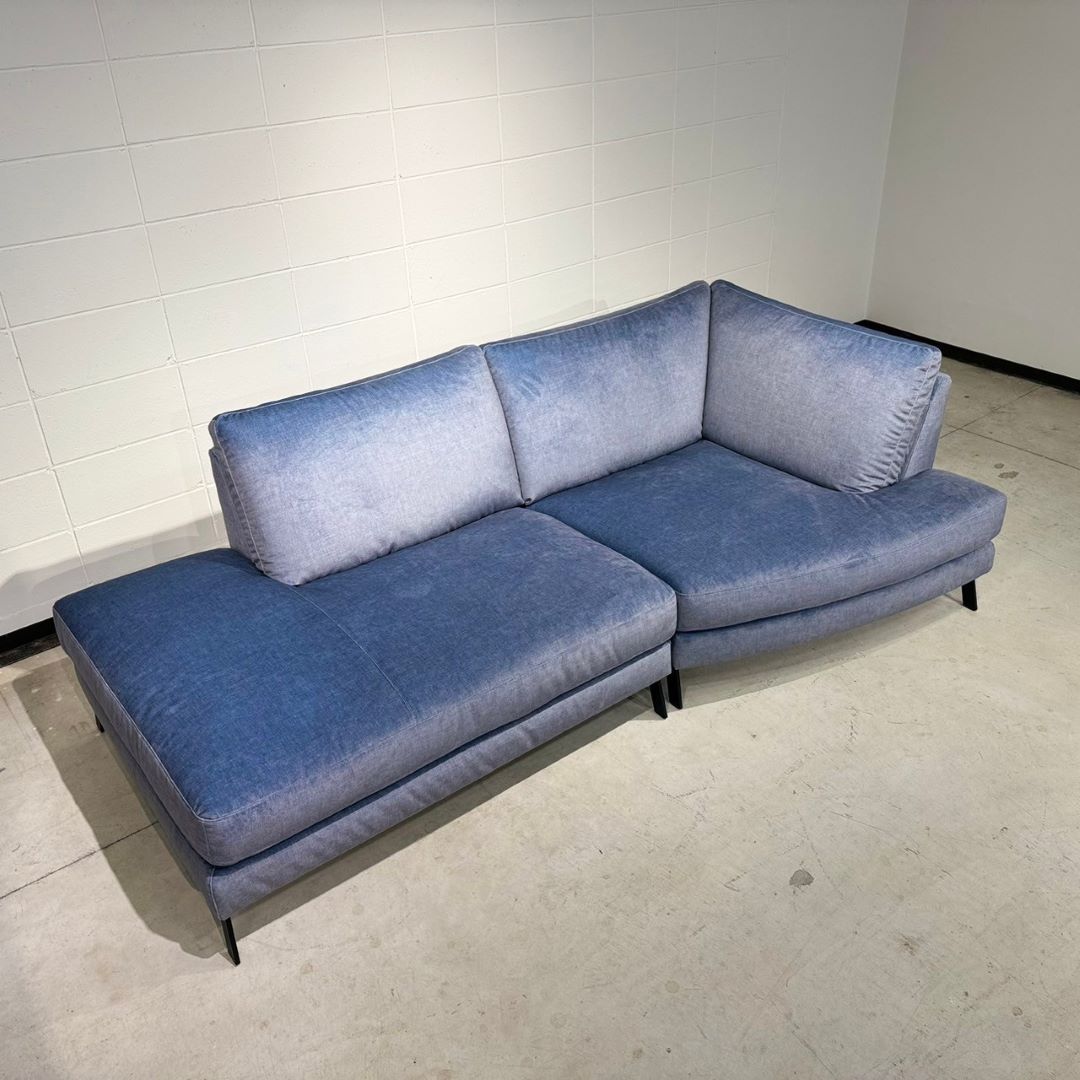 NATUZZI EDITIONS】シェーズロングソファ C248 ファブリック/スチール