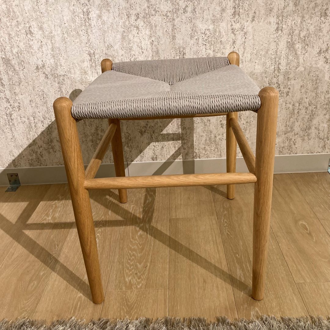 ダイニングスツール　form　F2-101/F2-102　ドロープスツール　オーク材・ペーパーコード