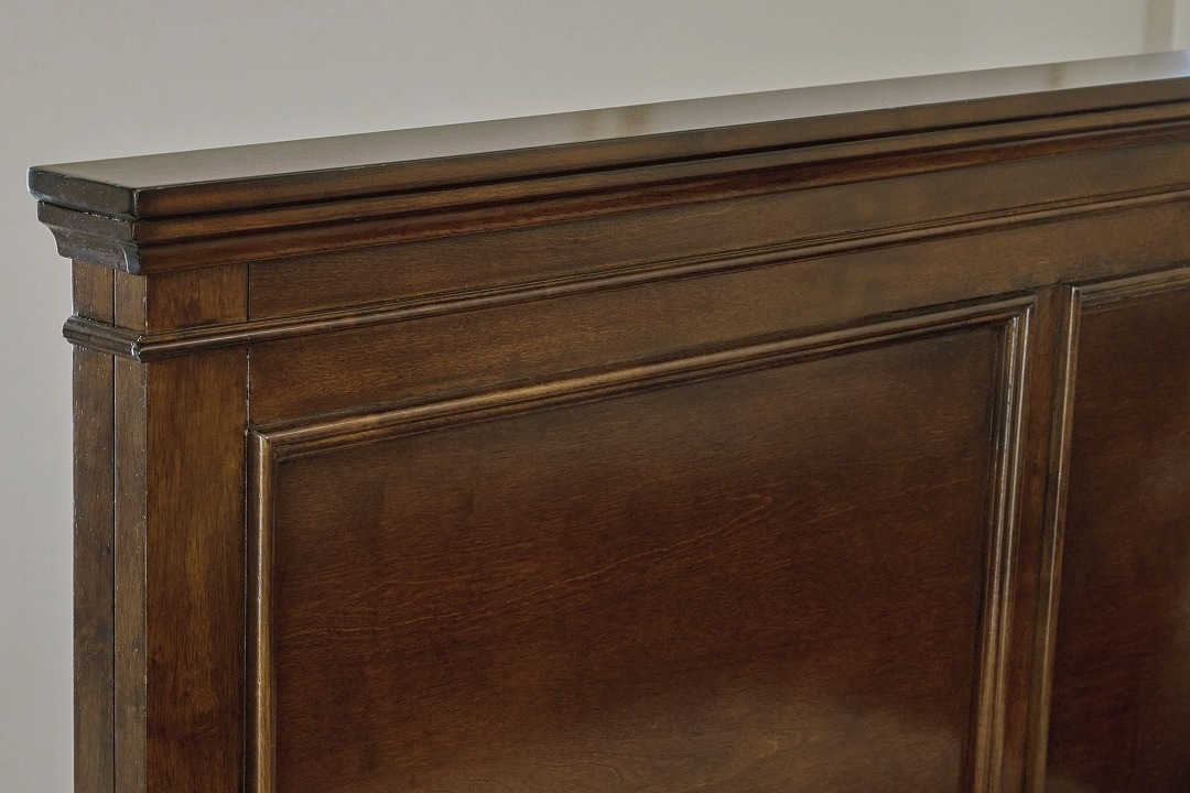 【ASHLEY】【Queen】 Danabrin Panel Bed Frame ［size:W170 D221 H132cm］  B685-54/57/97