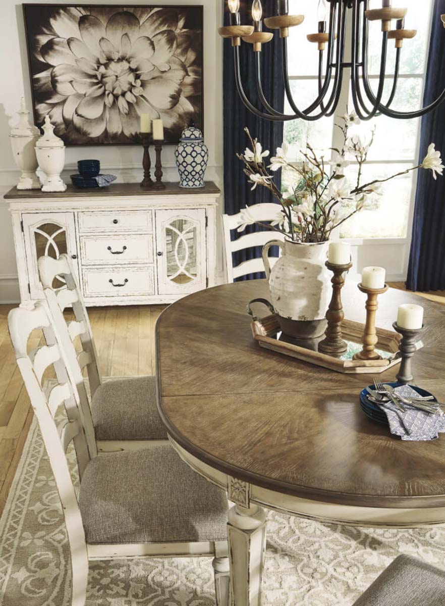 【ASHLEYオフィシャルショップ】Realyn Dining Chair　［size:W48 D56 H102cm］　D743-02　