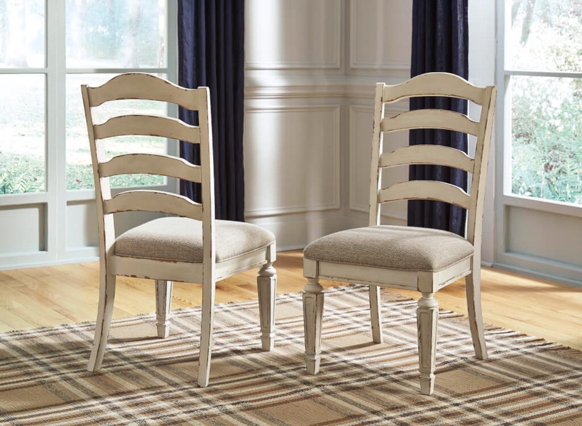 【ASHLEY】Realyn Dining Chair ［size:W48 D61 H107cm］　D743-01