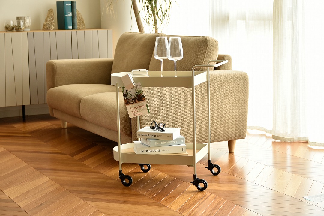 ワゴン　ラブル　ブラック色・ホワイト色