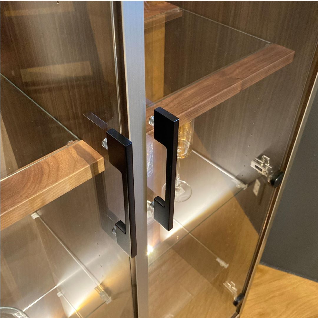 キュリオ80 HELION(ハリオン) ウォールナット色/ブラック色 幅80cm