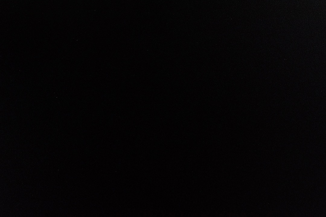 リビングテーブル　form　F3-117/F3-118　マリーズテーブル　三角形型　グレー色・ブラック色　ネストテーブル