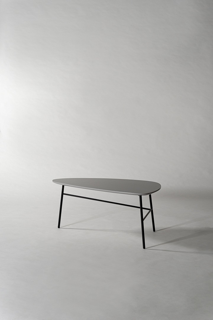 いちご様テーブル 12cd5f2e13db443f10aa2619440525