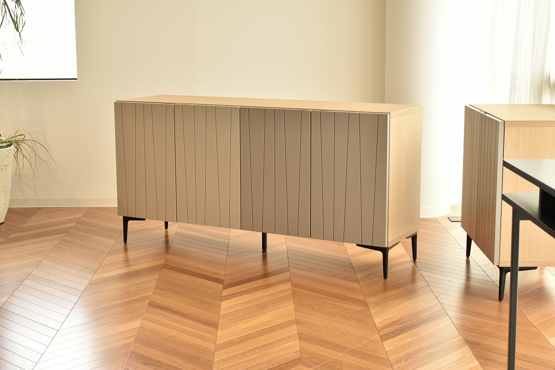 150サイドボード　【204-HO】　観音開き/スチール脚