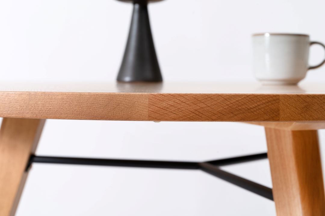 円形ダイニングテーブル　form　F6-101　バジルテーブル　オーク材/ナチュラル色・ブラウン色