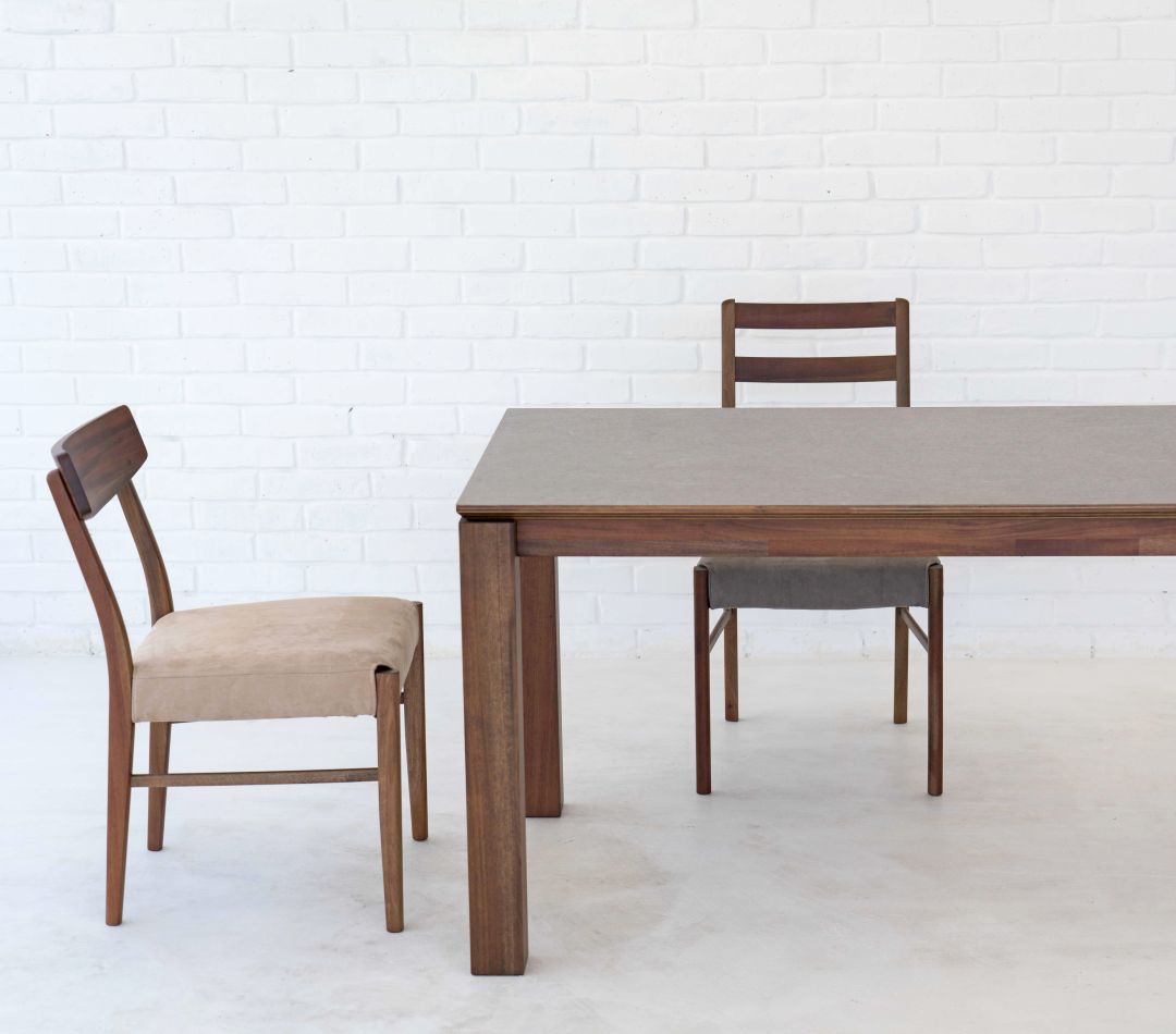 ダイニングチェア(2脚セット) ALVOチェアA 天然杢無垢材/PVCブラック座面 北欧風　