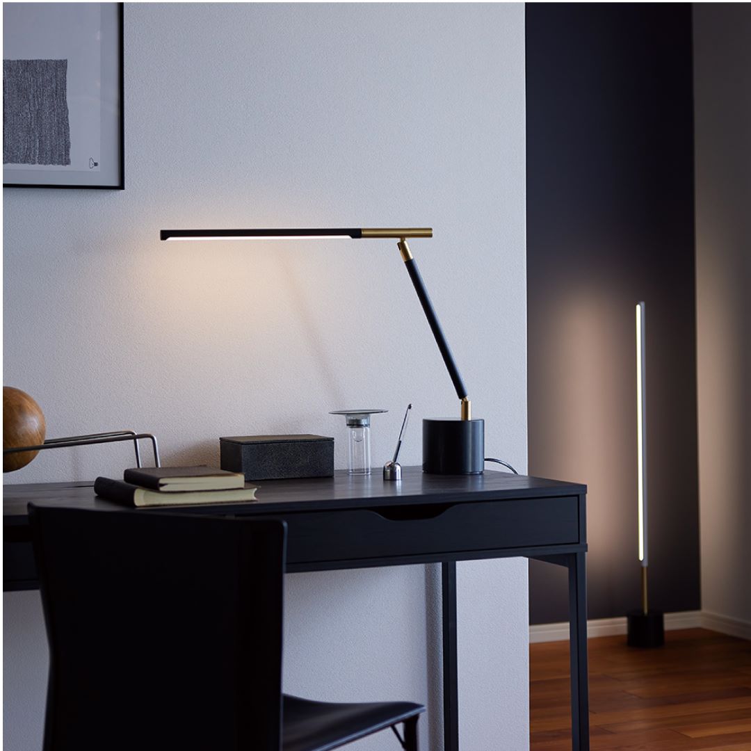 新品 デスクライト バランスランプ 磁気浮上ランプ LEDライト 新品 デスクライト バランスランプ 磁気浮上ランプ LEDライト