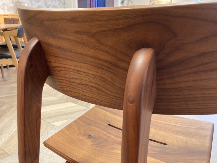 H展示特価】 ダイニングチェア 森のことば SW-210 ウォールナット材WA