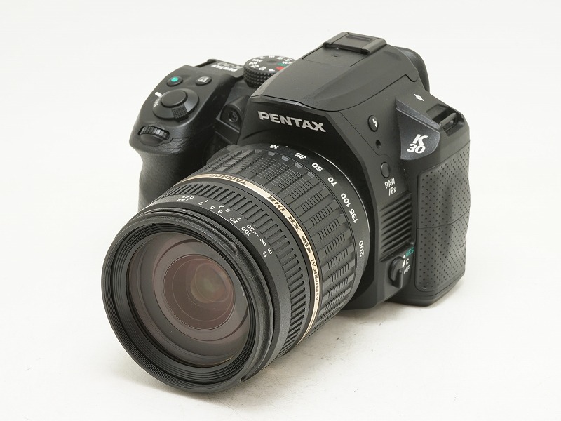 PENTAX K100D 18-200タムロンレンズ単三駆動一眼