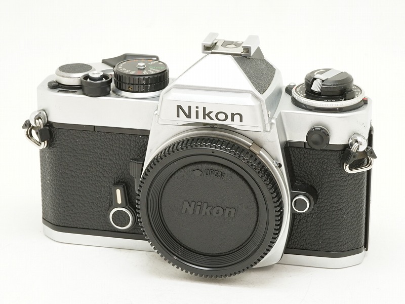 美品 NIKON FE シルバー フィルムカメラ　モルト新品交換済 B735 美品 NIKON FE シルバー フィルムカメラ モルト新品交換済 B735