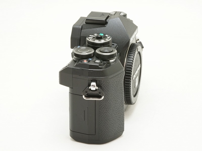 OLYMPUS(�����ѥ�)��OM-D E-M5 Mark III��(NJ-7410)