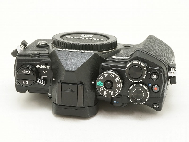 OLYMPUS(�����ѥ�)��OM-D E-M5 Mark III��(NJ-7410)