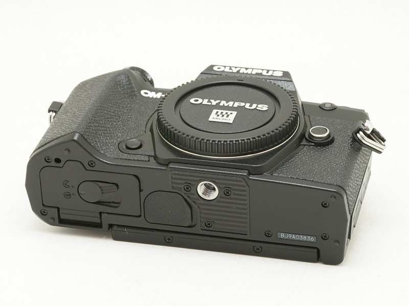 OLYMPUS(�����ѥ�)��OM-D E-M5 Mark III��(NJ-7410)